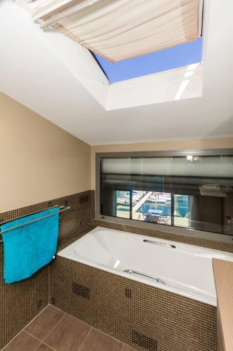 Sublime Pepite Vieux Port 2P Vue Imprenable Apartment Marseille Ngoại thất bức ảnh